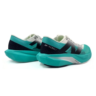 Tênis New Balance Fuelcell Rebel V4 Feminino - Foto 3