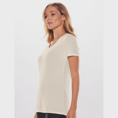 Camiseta Bodyforsure Lisa Essentials - Feminina - Foto 4
