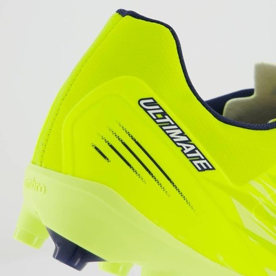 Chuteira de Campo Umbro Ultimate - Adulto - Foto 6