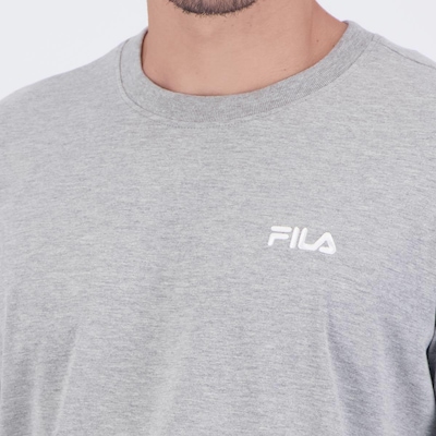 Camiseta Fila Classic - Masculina - Foto 5