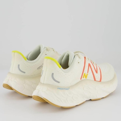 Tênis New Balance Fresh Foam X More V4 - Feminino - Foto 3
