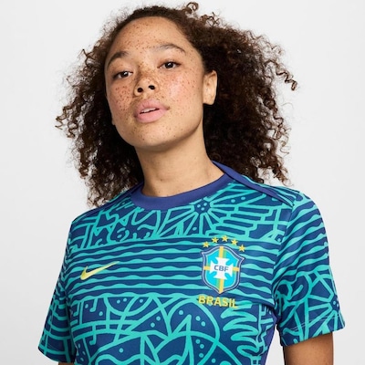 Camiseta Nike Brasil Pré Jogo Dri-Fit Academy Pro - Feminina - Foto 3