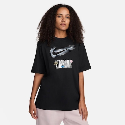 Camiseta Nike Sportswear - Feminina - Foto 1