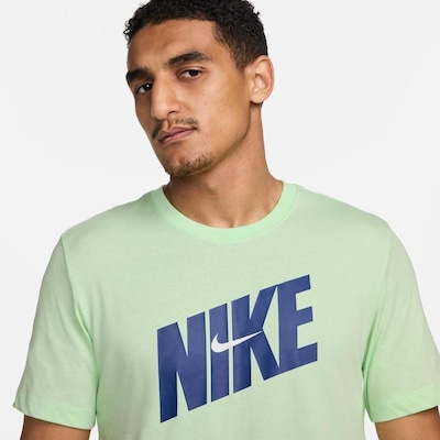 Camiseta Nike Dri-Fit Fitness - Masculina - Foto 3