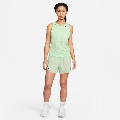Camiseta Regata Nike Dri-Fit Adv Aeroswift - Feminina - Foto 4