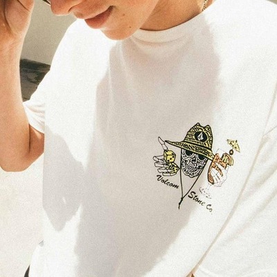 Camiseta Volcom Pair a Dice - Masculina - Foto 3