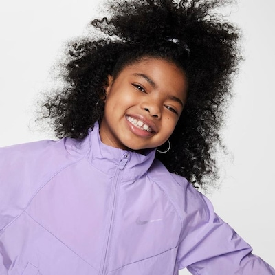 Jaqueta Nike Sportswear Windrunner - Infantil - Foto 2