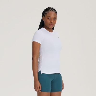 Camiseta New Balance Essentials - Feminina - Foto 2
