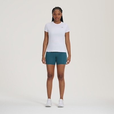 Camiseta New Balance Essentials - Feminina - Foto 6
