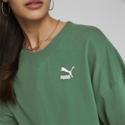 Camiseta Puma Classics Oversized - Feminina - Foto 5