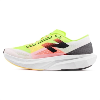 Tênis New Balance Fuelcell Rebel V4 Masculino - Foto 2