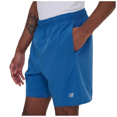Bermuda New Balance Sport Essentials - Masculina - Foto 4
