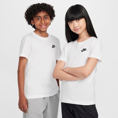 Camiseta Nike Sportswear Futura - Infantil - Foto 2