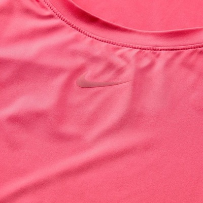 Camiseta Regata Nike Dri-Fit One - Feminina - Foto 6