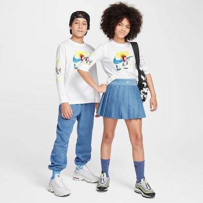 Camiseta Nike Sportswear - Infantil - Foto 6