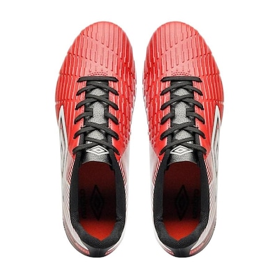 Chuteira de Campo Umbro Fire + Par de Meia - Adulto - Foto 4