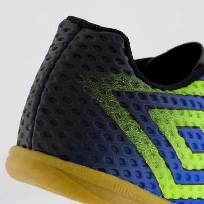 Chuteira Futsal Umbro Warskin - Adulto - Foto 6