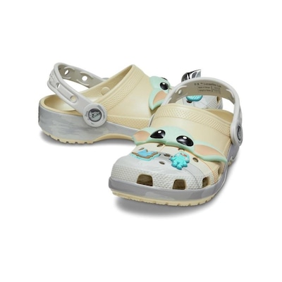 Sandália Crocs Classic Grogu Clog K Bone - Infantil - Foto 4