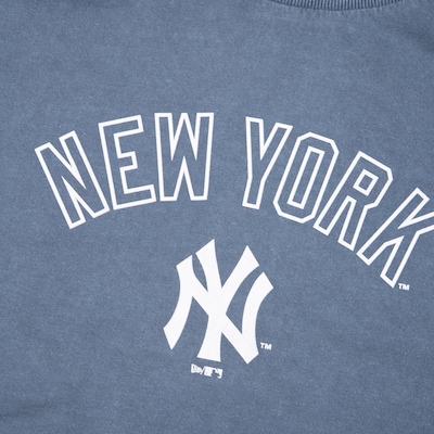 Camiseta New Era Cropped Mlb New York Yankees Classic - Feminina - Foto 3