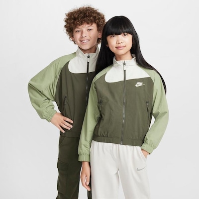 Jaqueta Nike Sportswear Amplify - Infantil - Foto 1