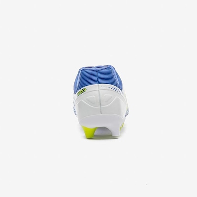 Chuteira de Campo Umbro Gravity - Adulto - Foto 6