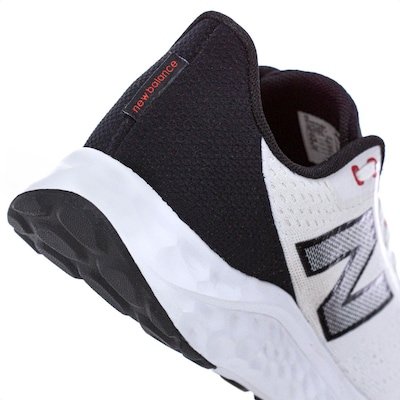 Tênis New Balance Fresh Foam Arishi V4 - Masculino - Foto 4