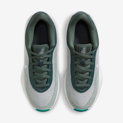 Tênis Nike Team Hustle Academy - Masculino - Foto 4