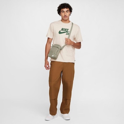 Camiseta Nike SB Tee Logo - Masculina. - Foto 5