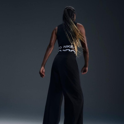 Calça Nike Dri-Fit Bliss - Feminina - Foto 3