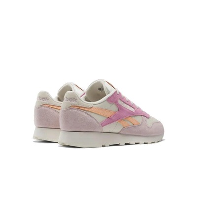 Tênis Reebok Classic Leather - Feminino - Foto 2