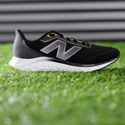 Tênis New Balance Fresh Foam Arishi V4 - Masculino - Foto 6