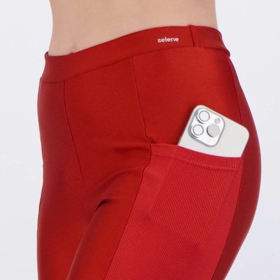 Calça Legging Selene com Recorte e Bolso Lateral - Feminina - Foto 4