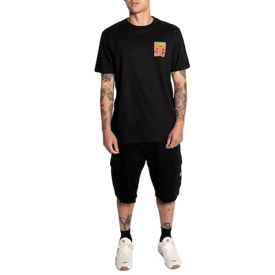 Camiseta DC Shoes Defensive Line - Masculina - Foto 4