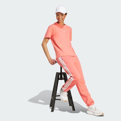 Camiseta adidas Essentials Small Logo - Feminina - Foto 4