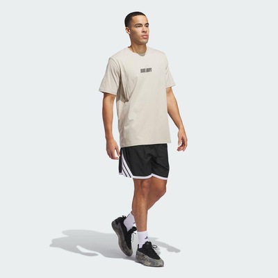 Camiseta adidas Estampada adidas Hoops - Masculina - Foto 5