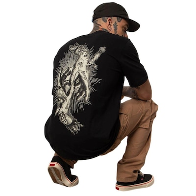 Camiseta Okdok Artistic Tattoo Hands - Masculina - Foto 4