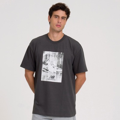 Camiseta New Balance Grapchic The System - Masculina - Foto 1
