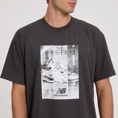 Camiseta New Balance Grapchic The System - Masculina - Foto 3