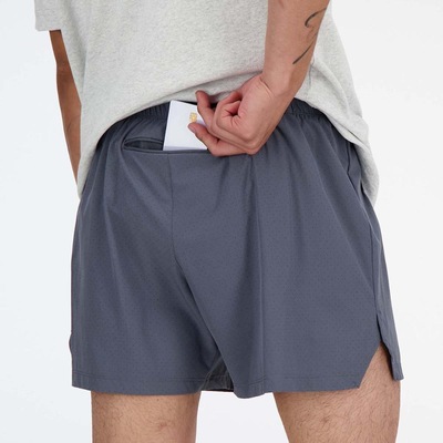 Shorts New Balance Run Club - 5" Masculino - Foto 6