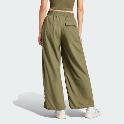 Calça Malha adidas Parachute Essentials Três Listras Lifestyle - Feminina - Foto 3