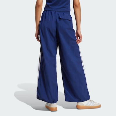 Calça Malha adidas Parachute Essentials Três Listras Lifestyle - Feminina - Foto 3
