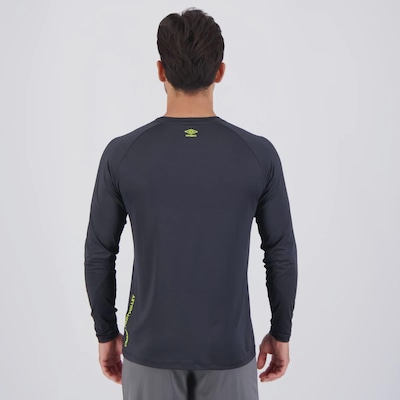 Camisa Manga Longa Umbro Futevôlei Flame - Masculina - Foto 4