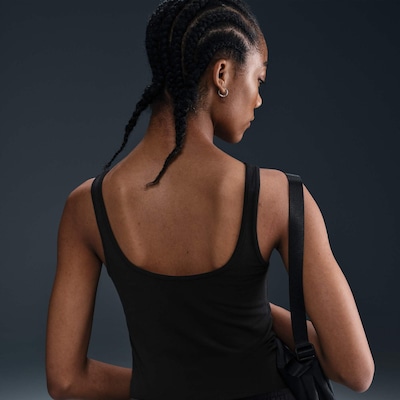 Camiseta Regata Nike Sportswear Chill Knit - Feminina - Foto 3