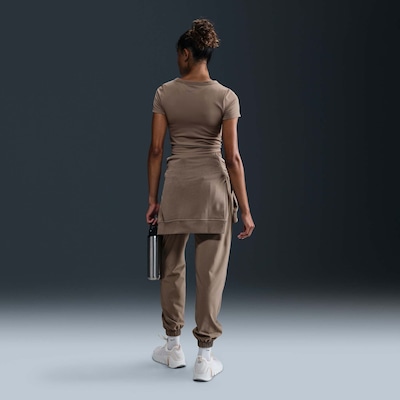 Camiseta Nike Dri-FIT One Cropped - Feminina - Foto 5