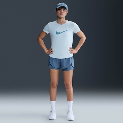 Camiseta Nike One Swoosh - Feminina - Foto 4