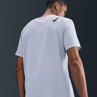 Camiseta Nike Dry-FIT Advance - Masculina - Foto 2