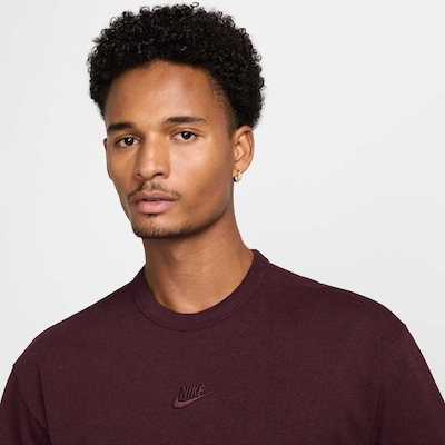 Camiseta Nike Sportswear Premium Essentials - Masculina - Foto 3