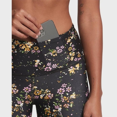 Shorts Under Armour HeatGear Armour Bike - Feminino - Foto 4