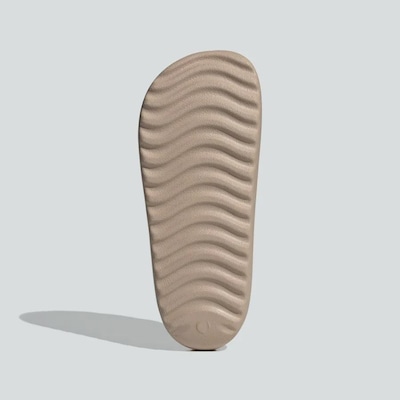 Chinelo adidas Adilette Lumia - Unissex - Foto 5
