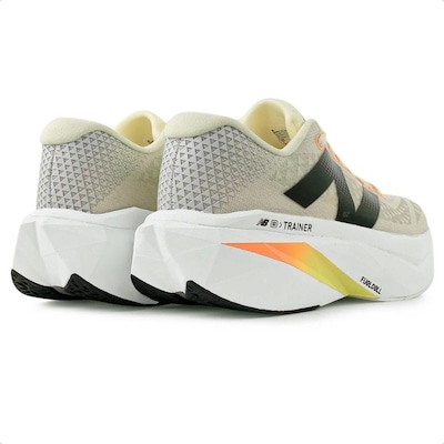Tênis New Balance Fuelcell Supercomp Trainer V3 - Feminino - Foto 4